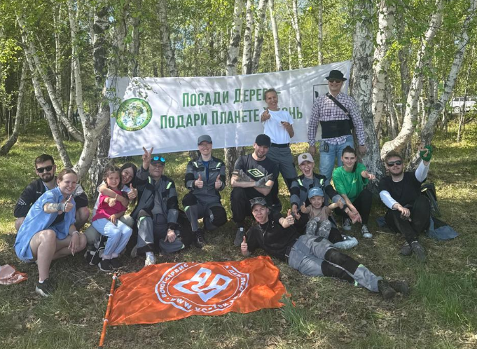 Сотрудники «Восток-Сервис» приняли участие в акции по посадке деревьев